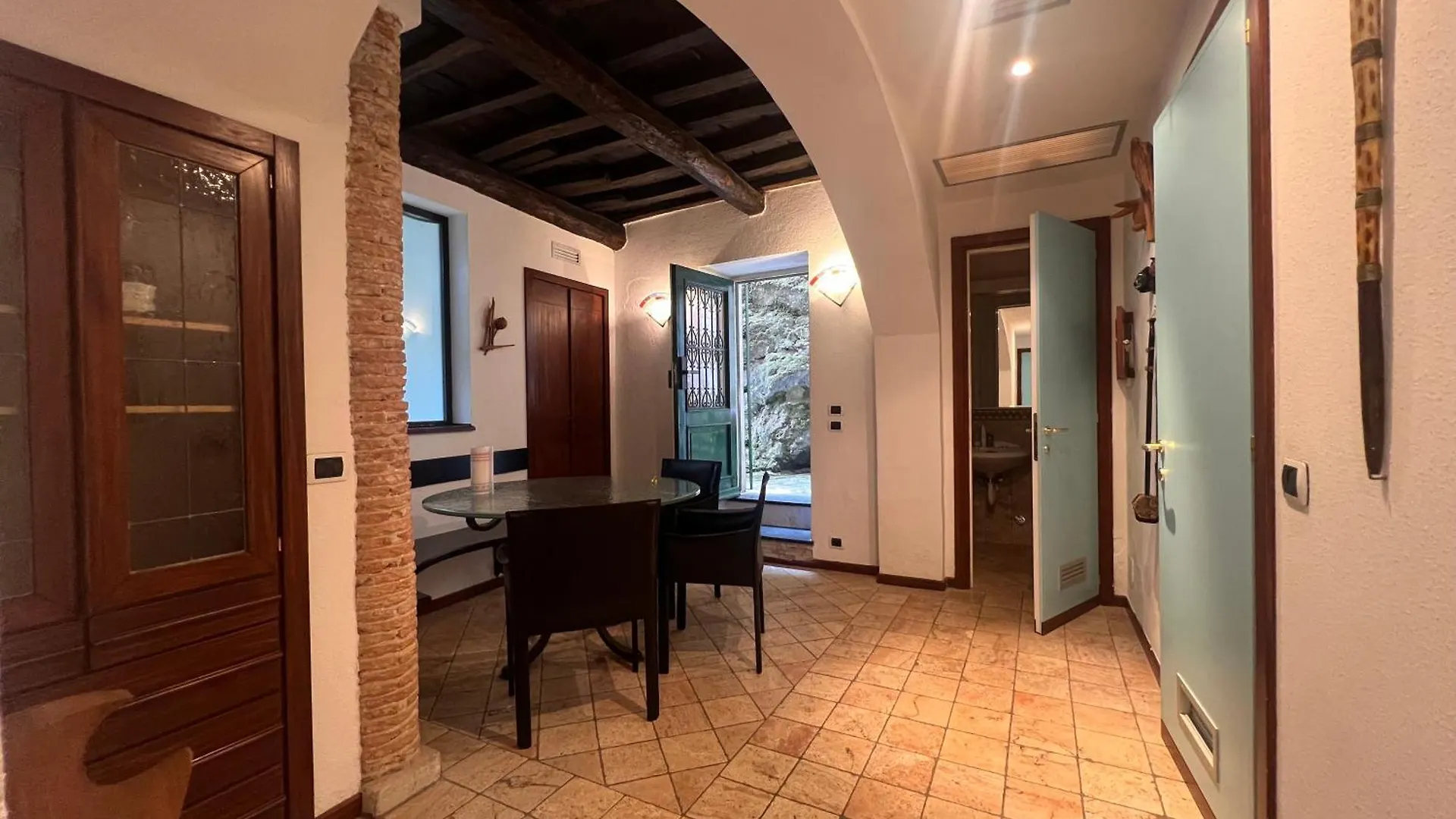 Joivy Charming Apartment Near The Beach With Garden Paraggi